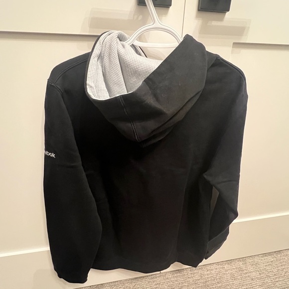 LA Kings Sweater, size small, good worn condition - Picture 2 of 3